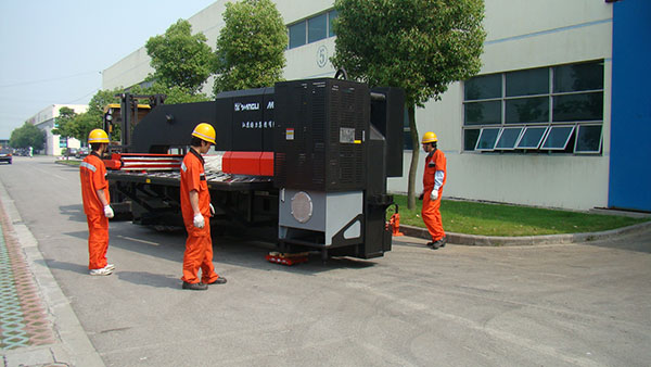 開普數控沖床搬運案例 開普數控沖床搬運案例